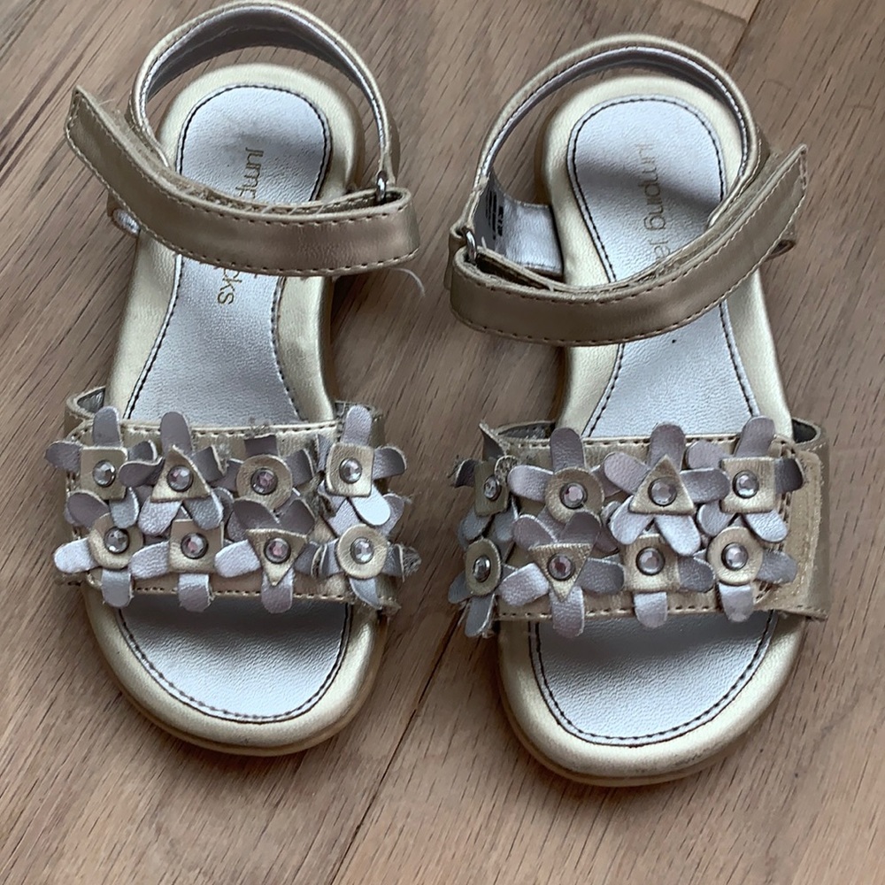 Jumping Jacks sandals